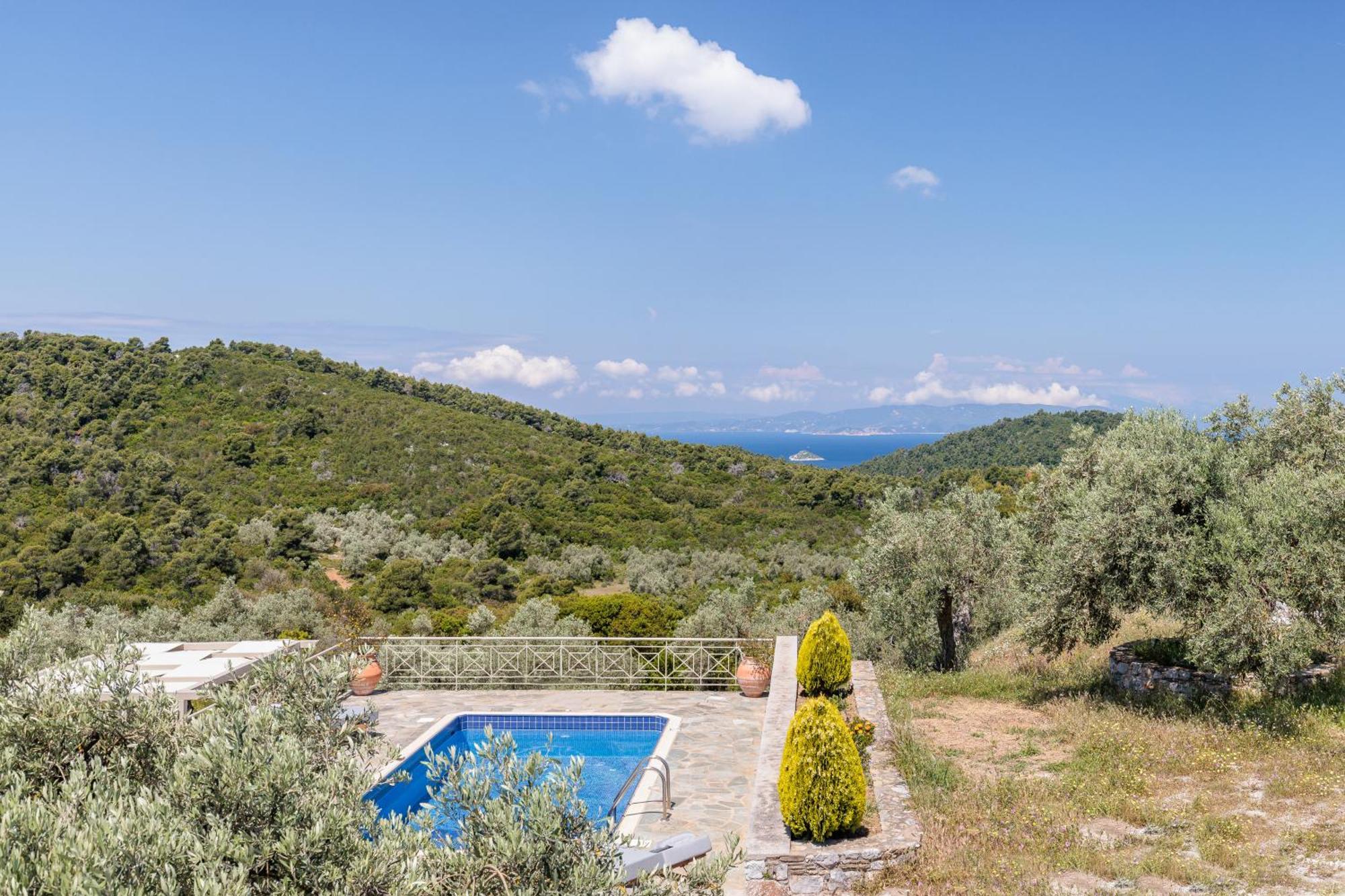 Villa Nektaria Alikias ภายนอก รูปภาพ